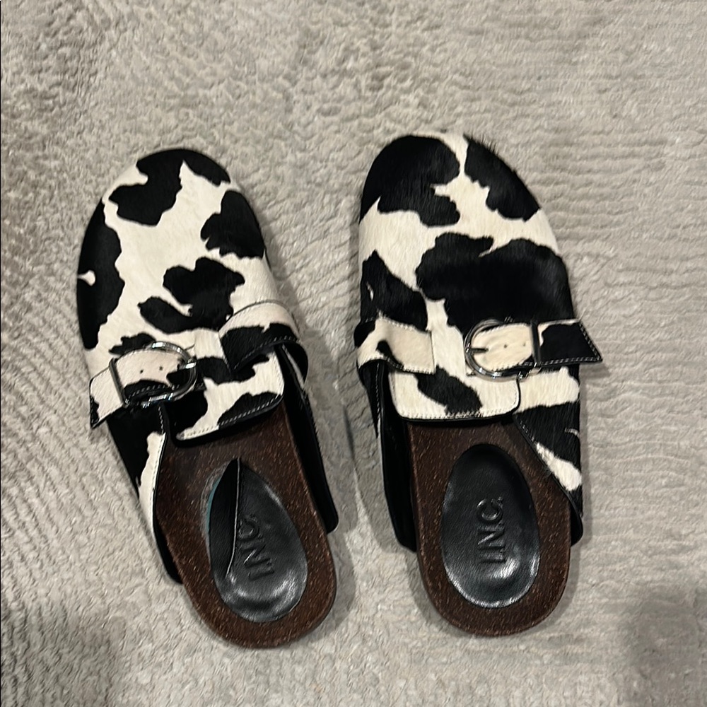 INC International Concepts Black and White Mules